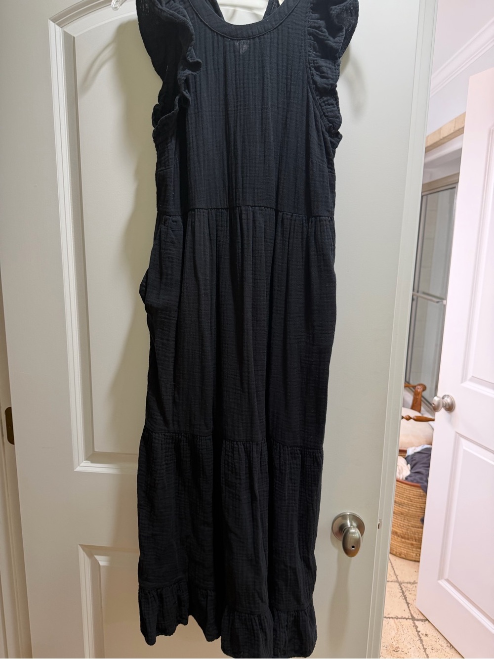 Universal Thread Black Ruffled Sleeve Maxi Dress